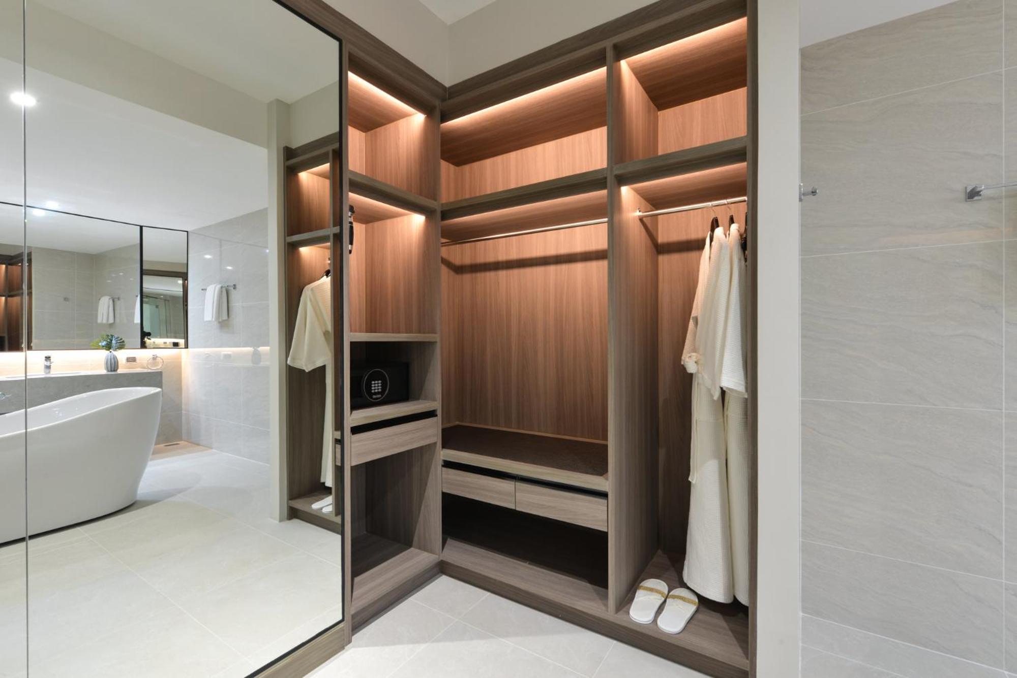 Gm Estate Hotel And Executive Apartments Sukhumvit 20 Бангкок Экстерьер фото